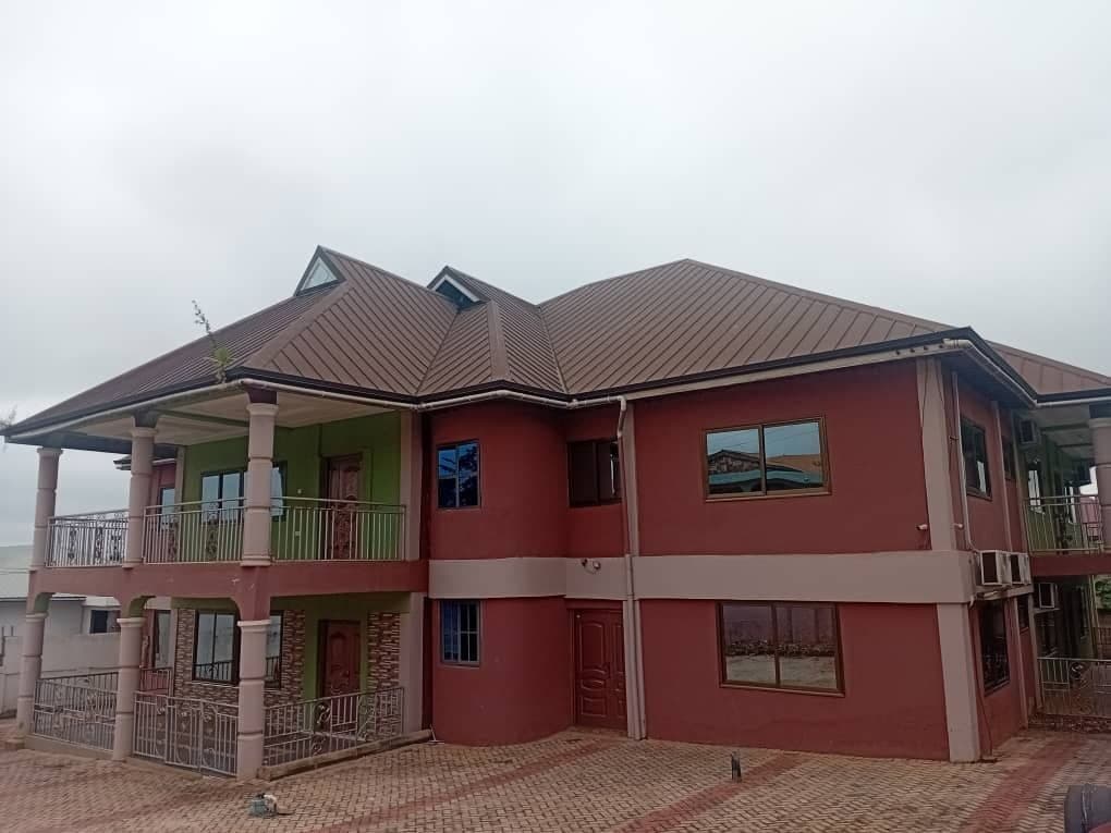Standard room ToniTab Lodge Sunyani Airport photo 4