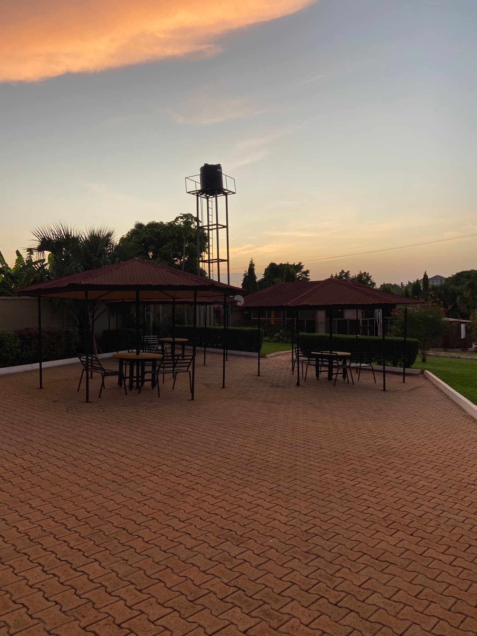 Impeccable Executive Suite - Le Domaine Apartments at Odeneho Kwadaso photo 4